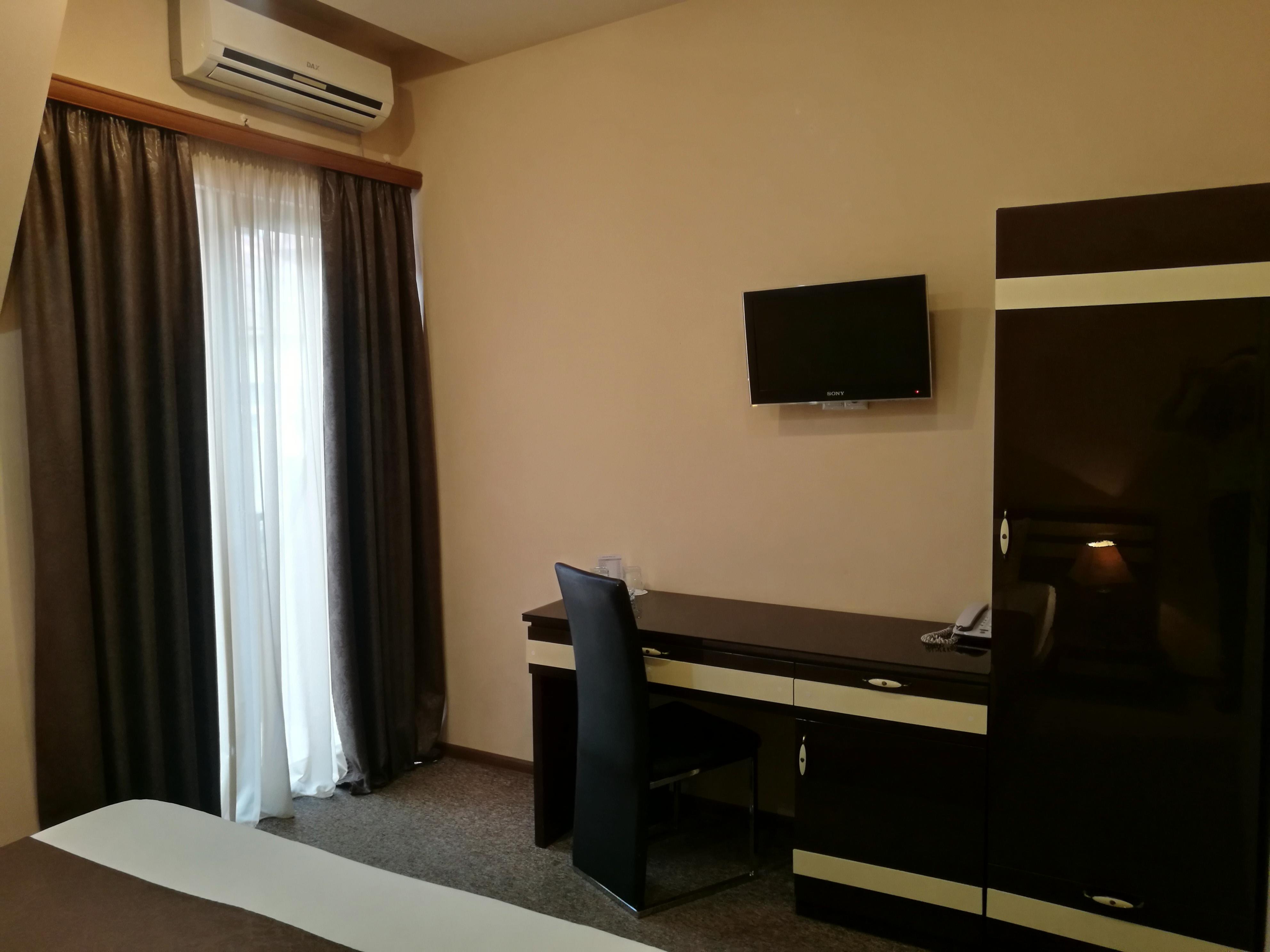 Hotel Diplomat Tbilisi Luaran gambar