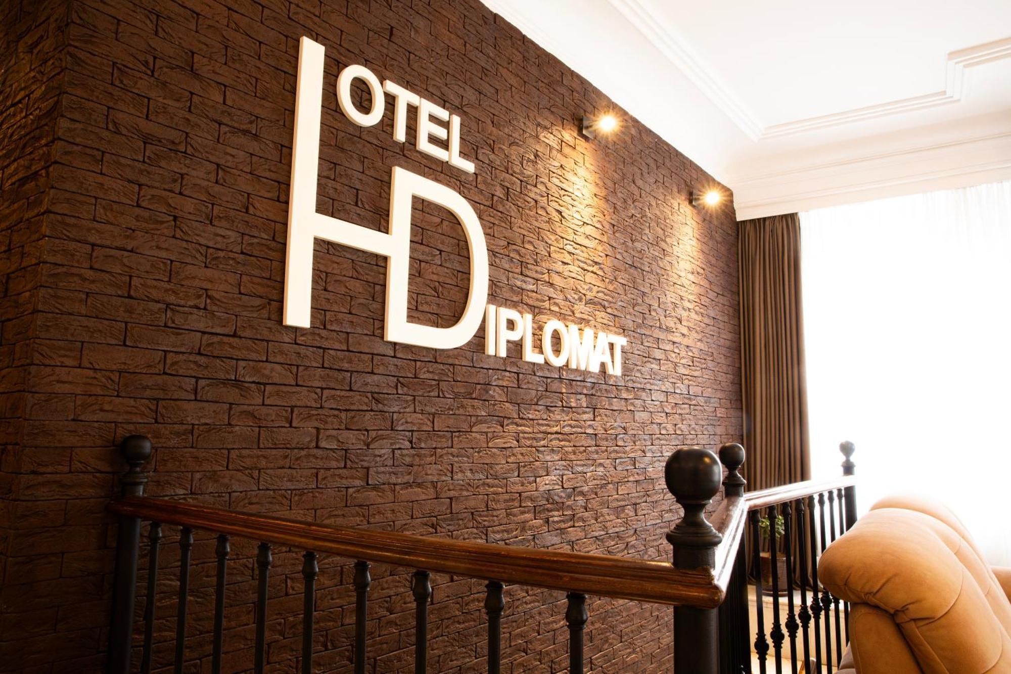 Hotel Diplomat Tbilisi Luaran gambar