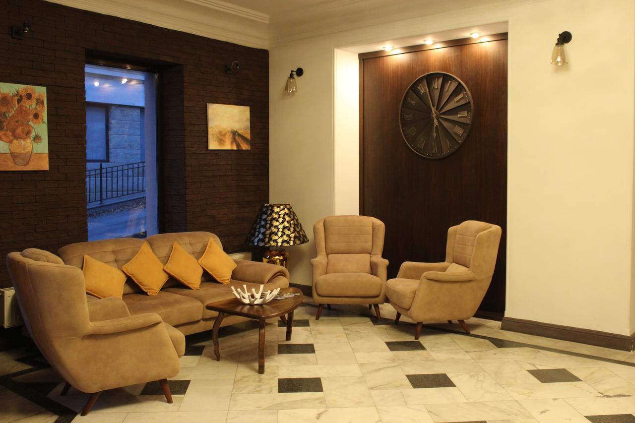 Hotel Diplomat Tbilisi Luaran gambar